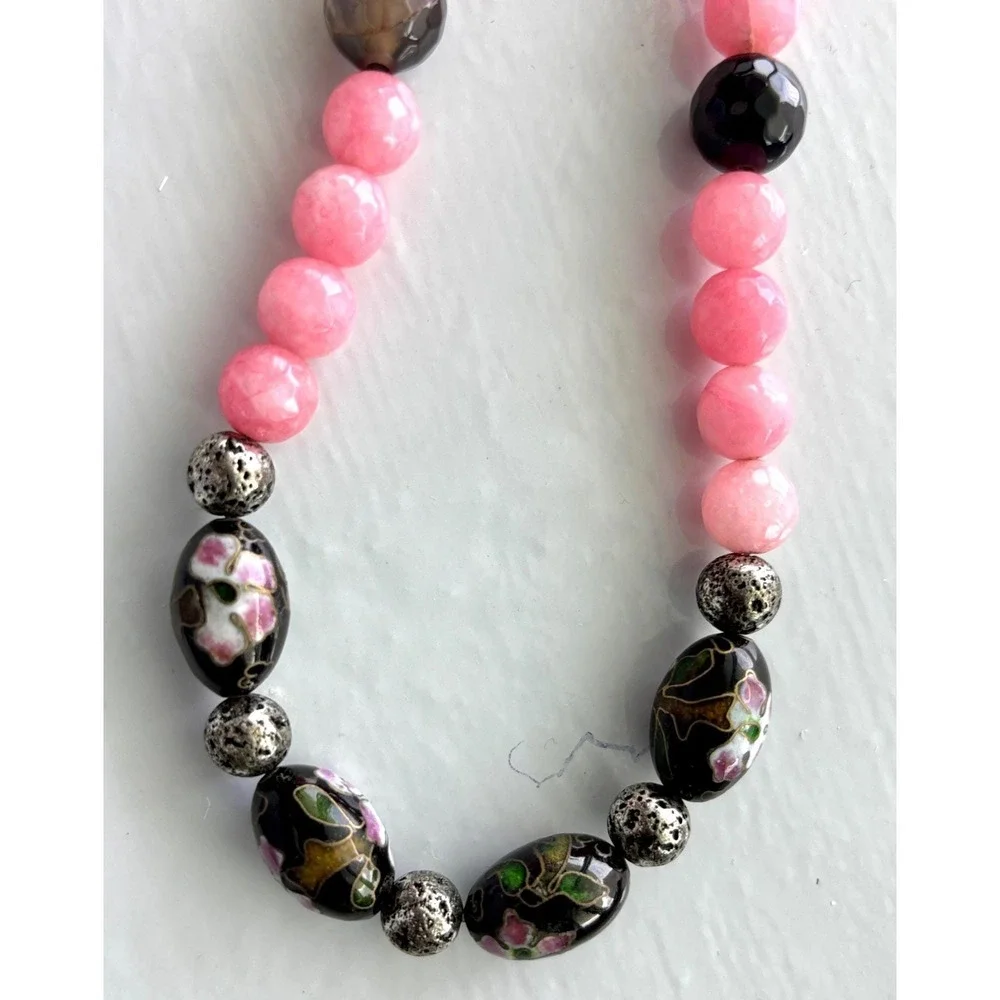 Necklace Gemstone Cloisonne Pink Black Lobster Clasp Style New with Tags
